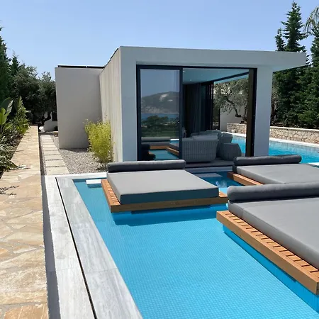 Villa 5 *